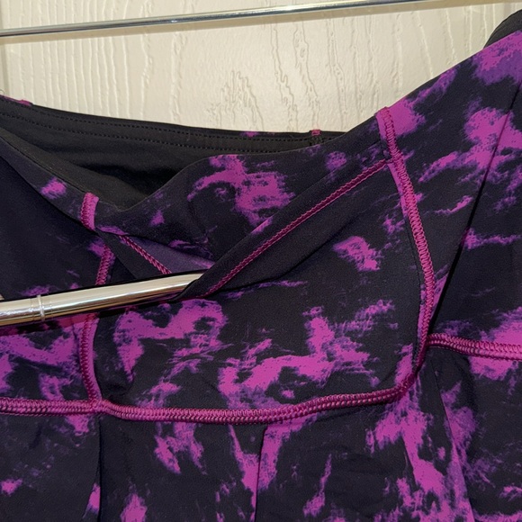 lululemon tennis skirt - Picture 3 of 3
